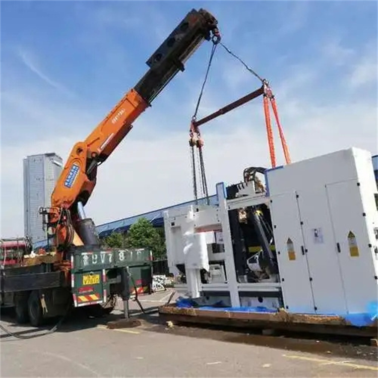 东路镇附近小吊车联系方式|8-16吨|本地及时服务